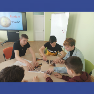 În cadrul Decadei „Științe reale” a avut loc activitatea ERUDIT CAFE