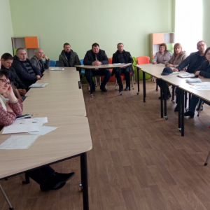 Dezbateri cu genericul – „Discriminarea-viciul societăţii. Violenţa naşte violenţă”