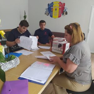 Vizita reprezentanților AVE Copiii